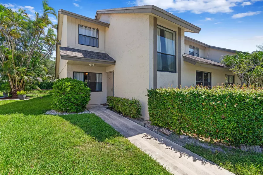 9340 Ketay CIR, Boca Raton, FL 33428