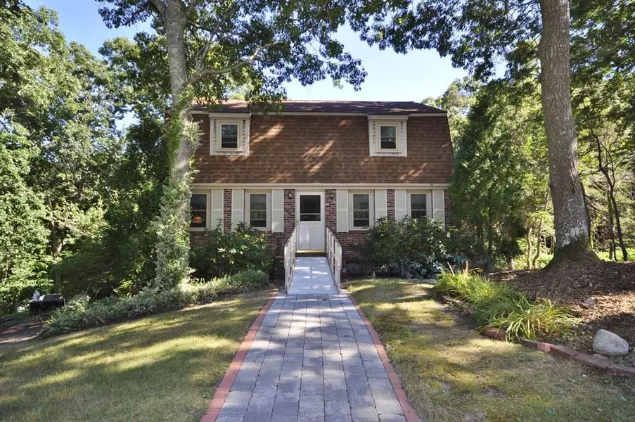 23 Sharps Drive, Plymouth, MA 02360