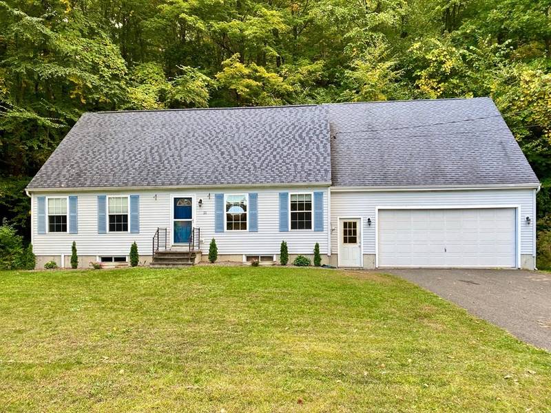 21 Pantry Rd, Hatfield, MA 01088