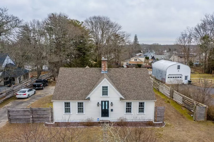 50 Gibbs Ave, Wareham, MA 02571