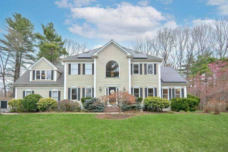 55 Alberta Lane, Holliston, MA 01746