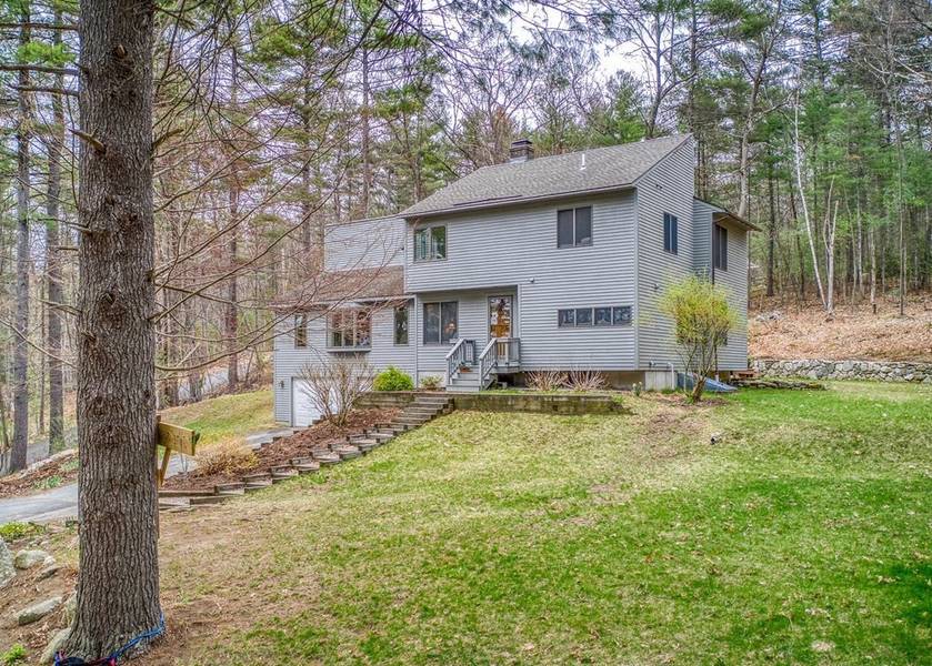 108 Littleton Rd, Harvard, MA 01451