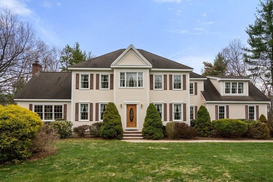 52 Houghton Ln, Boxborough, MA 01719