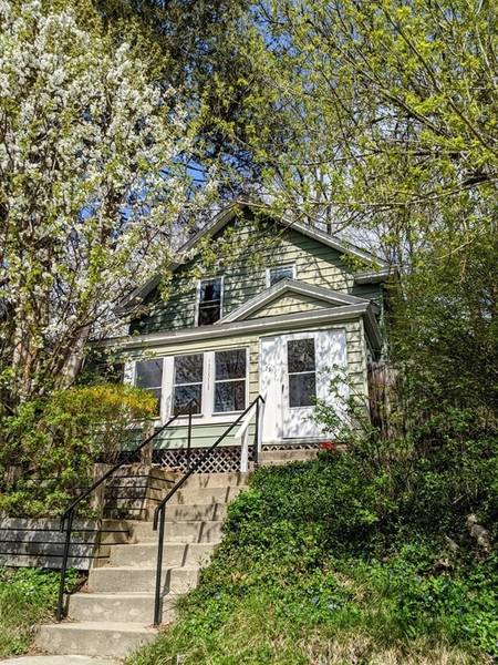 79 Hope Street, Greenfield, MA 01301