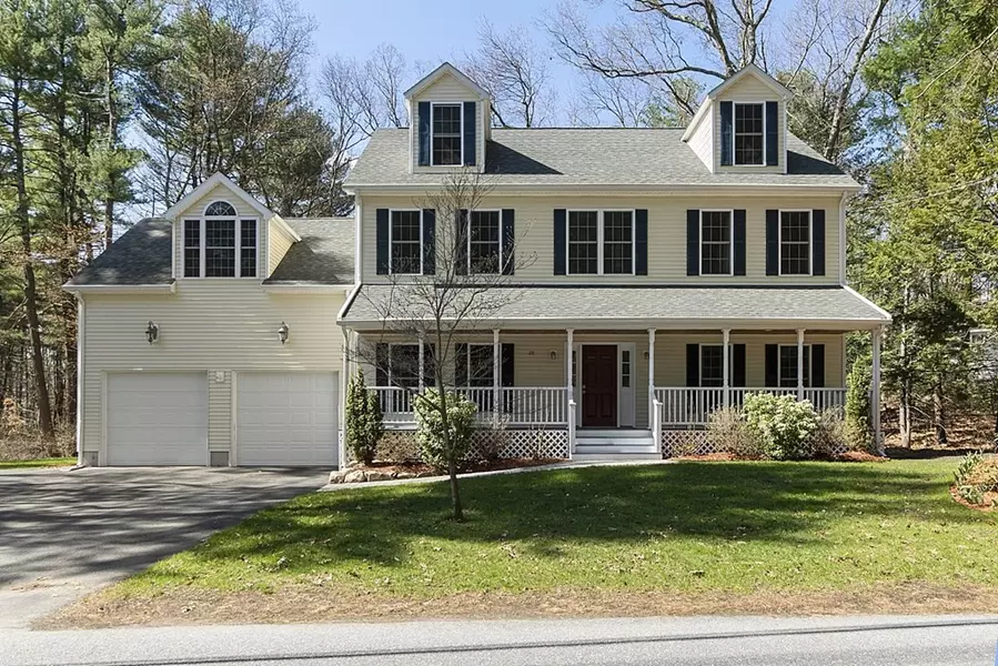 28 Forest Road, Acton, MA 01720