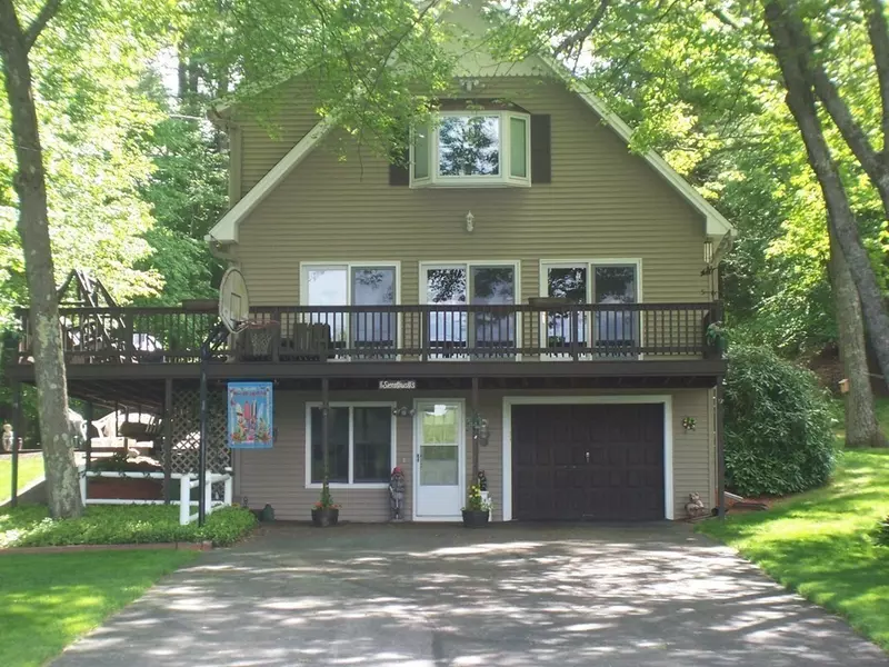 302 Beaver Lake Rd, Ware, MA 01082