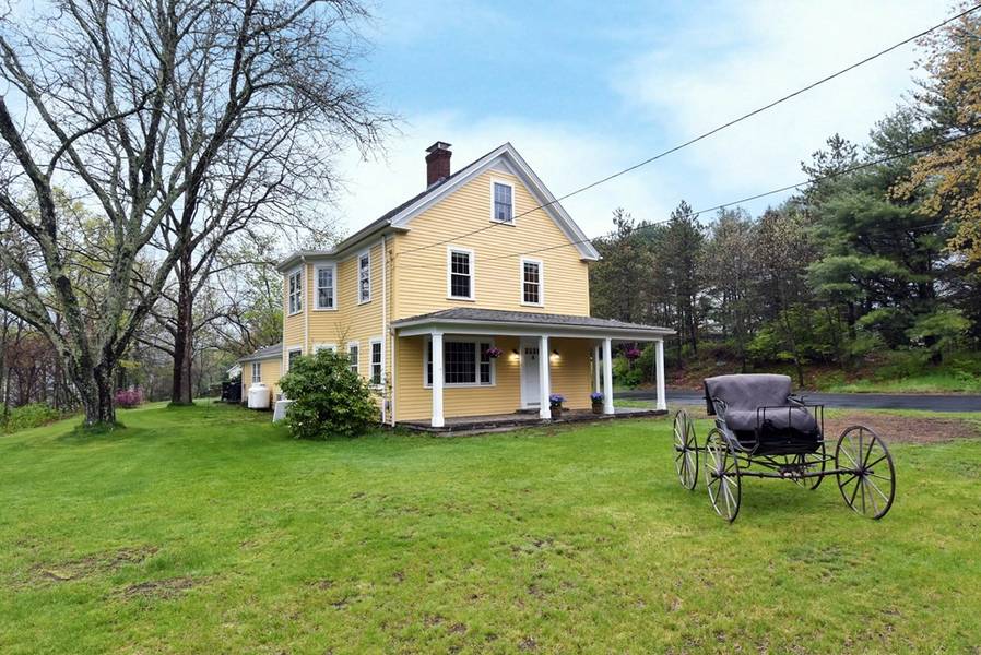 147 Pleasant St, Berlin, MA 01503