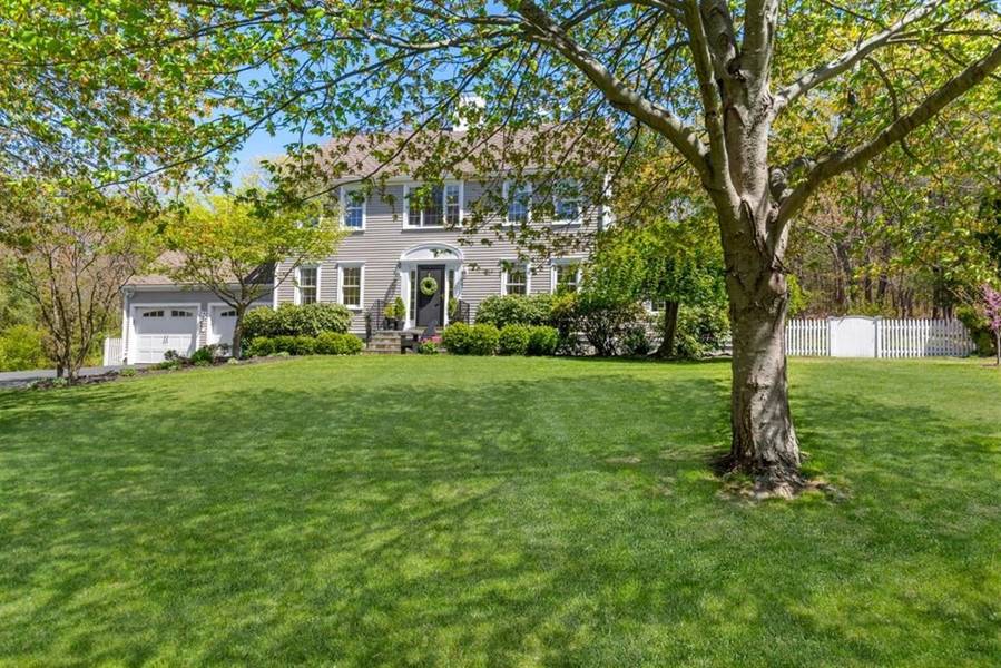 21 Franklin Rodgers Road, Hingham, MA 02043