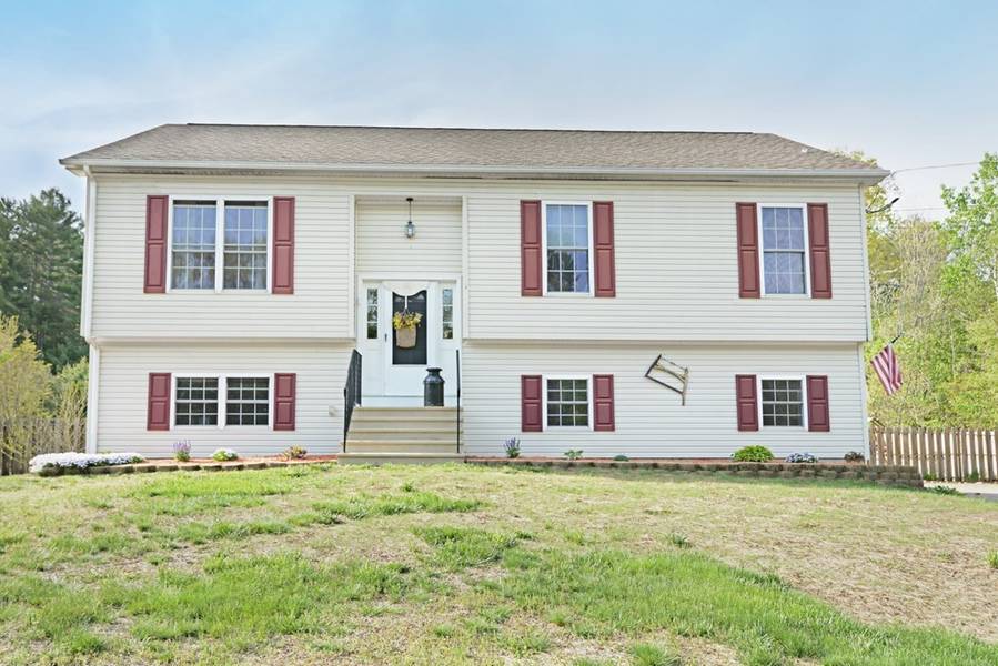 1513 Barre Rd., Hardwick, MA 01037