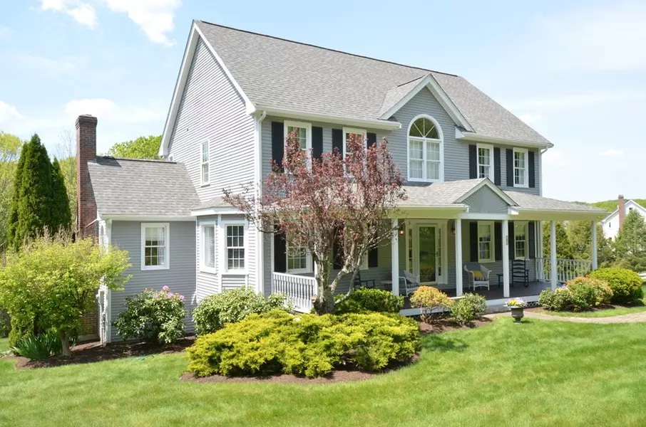 30 Grant Avenue, Wrentham, MA 02093