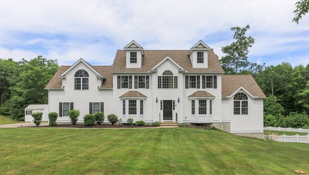 38 Arbor Way, Groton, MA 01450