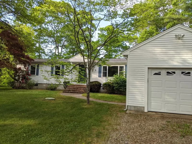 89 Converse Rd, Marion, MA 02738