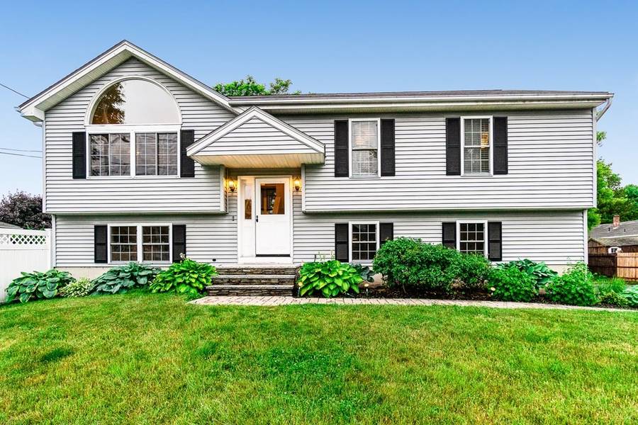 60 Camden, Worcester, MA 01604