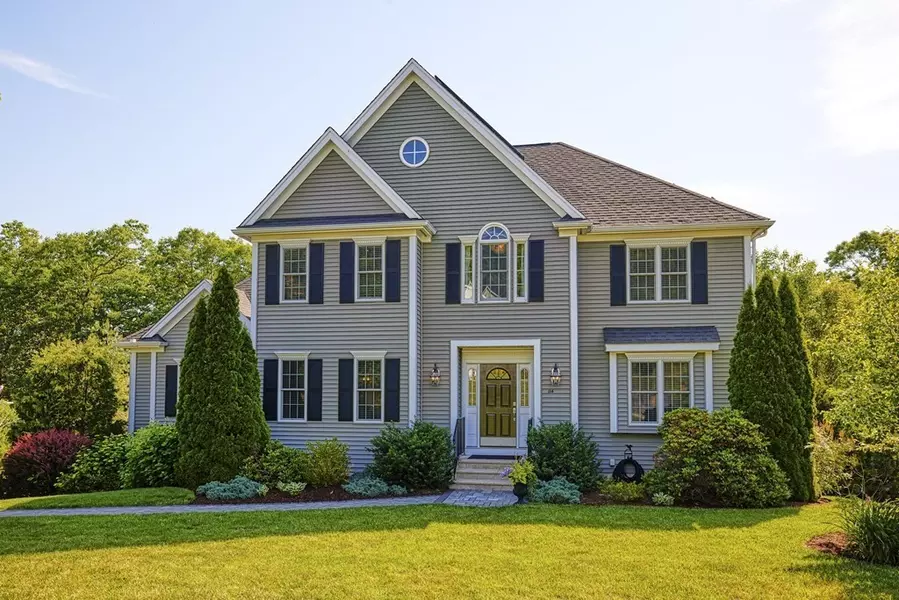 114 Brandywine Road, Franklin, MA 02038