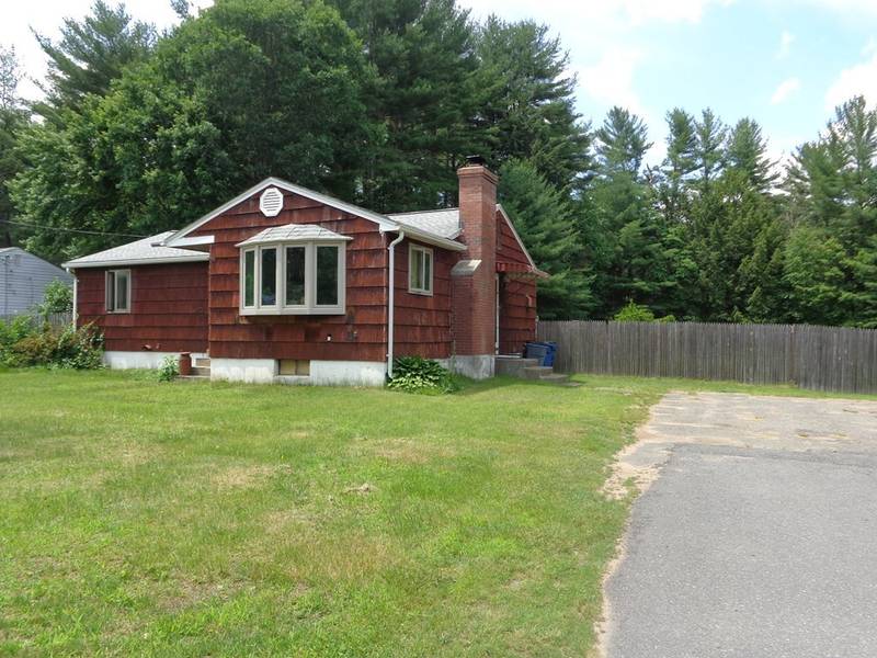 25 Pine Brook Circle, Granby, MA 01033