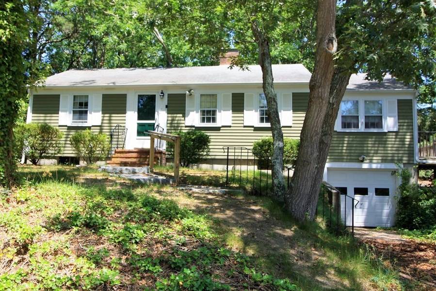 7 Wheaton Way, Harwich, MA 02646