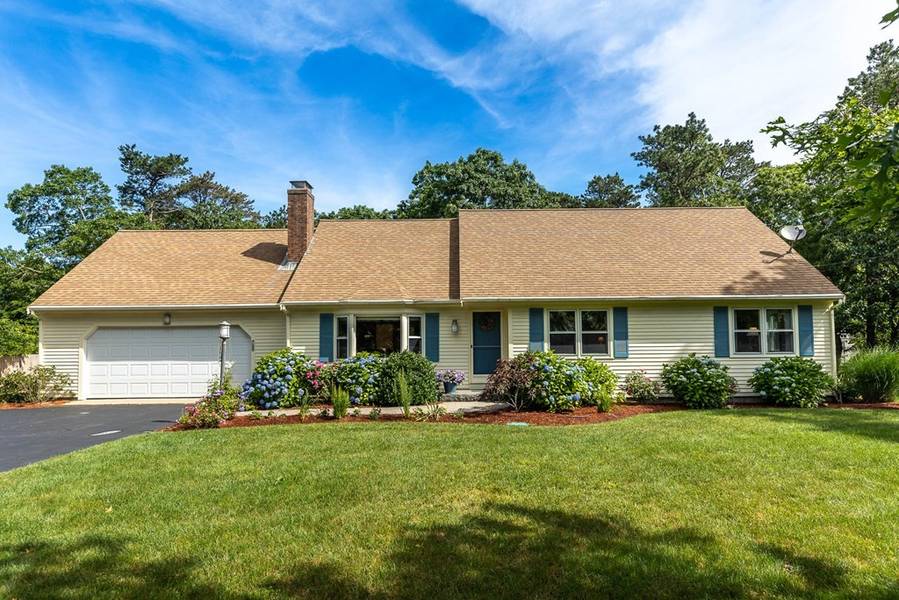 196 Headwaters Dr, Harwich, MA 02645