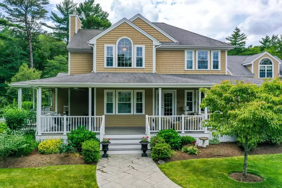 11 Park Place, Mattapoisett, MA 02739