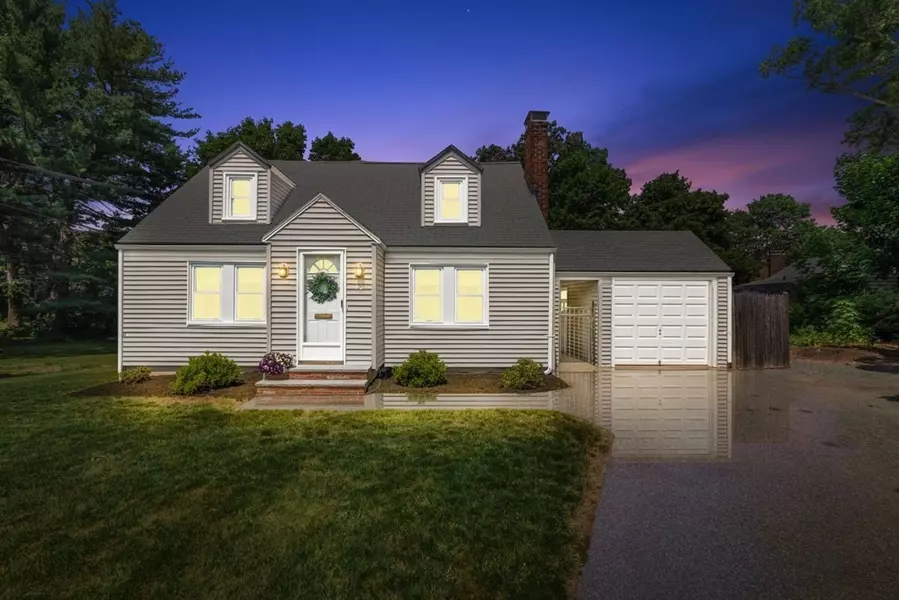 46 Hillview Road, Westwood, MA 02090