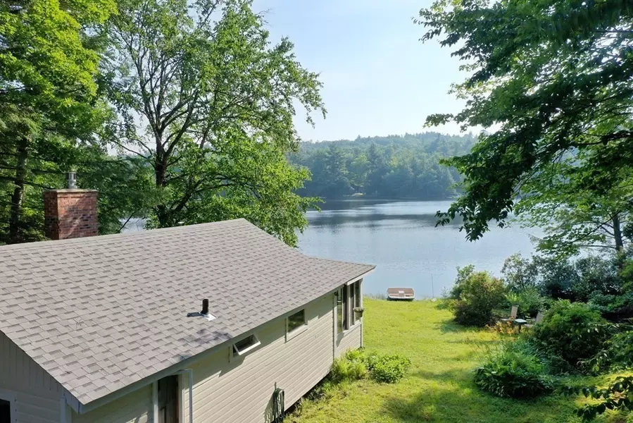 35 Lake Dr., Goshen, MA 01096