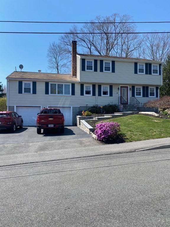 Randolph, MA 02368,16 Kimberly Ln