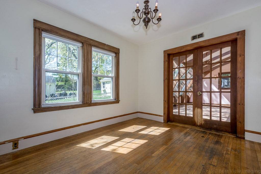 Milton, MA 02186,35 Denmark Ave