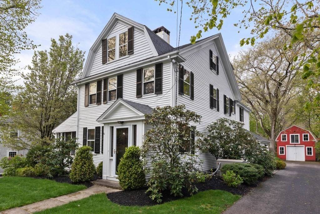 378 Washington St, Duxbury, MA 02332