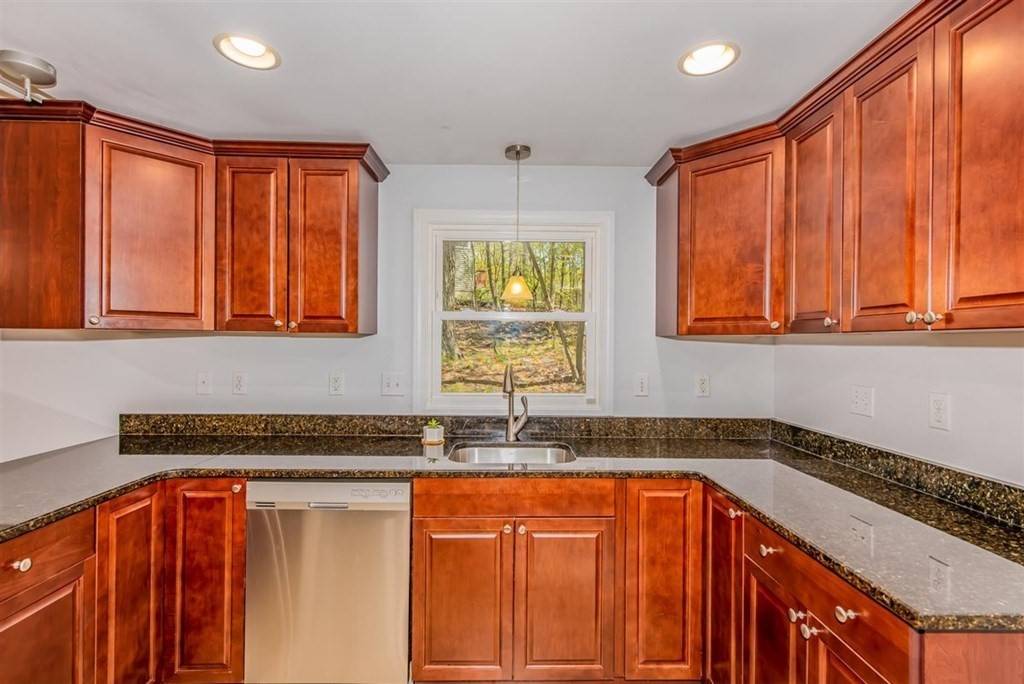 Worcester, MA 01602,150 Tory Fort Lane