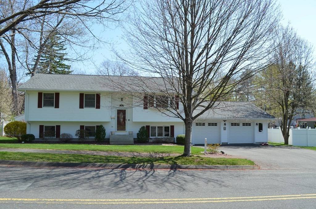 South Hadley, MA 01075,97 Bardwell St