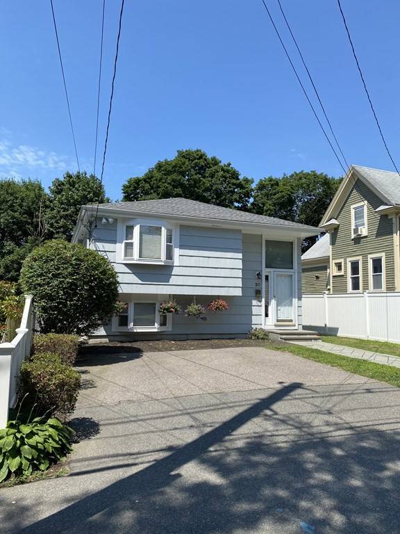 30 Bradford Road, Milton, MA 02186