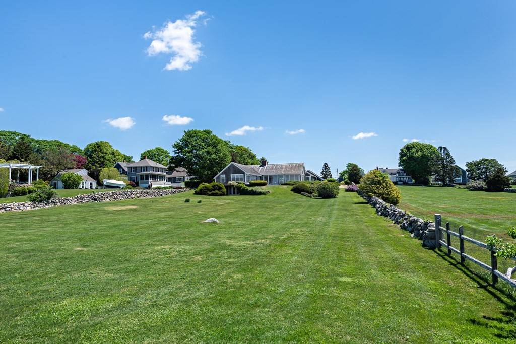 Westport, MA 02791,2015 Main Road