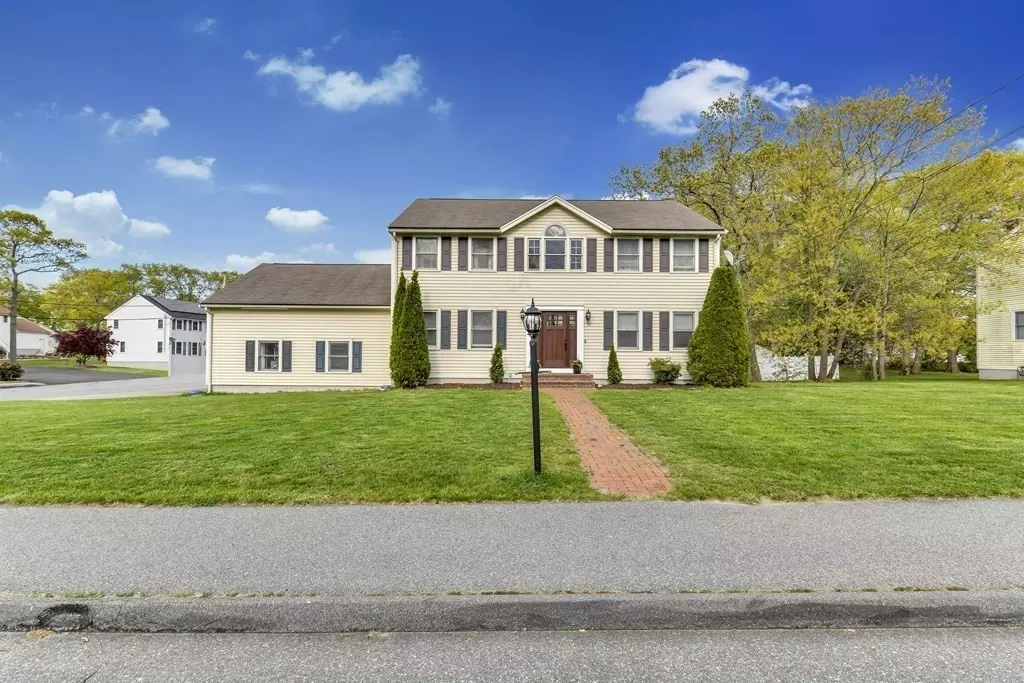 Randolph, MA 02368,71 Concetta Sass Dr