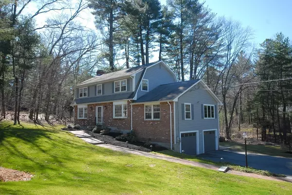 127 Tarbell Spring Rd, Concord, MA 01742