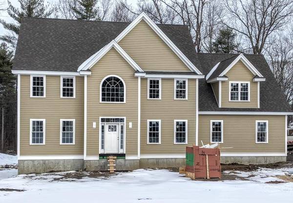 60 Hawthorne Lane #Lot 10, Lancaster, MA 01523