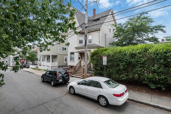 Somerville, MA 02154,6 Pembroke Street