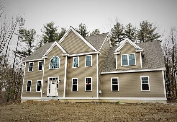 58 Hawthorne Lane #Lot 11, Lancaster, MA 01523