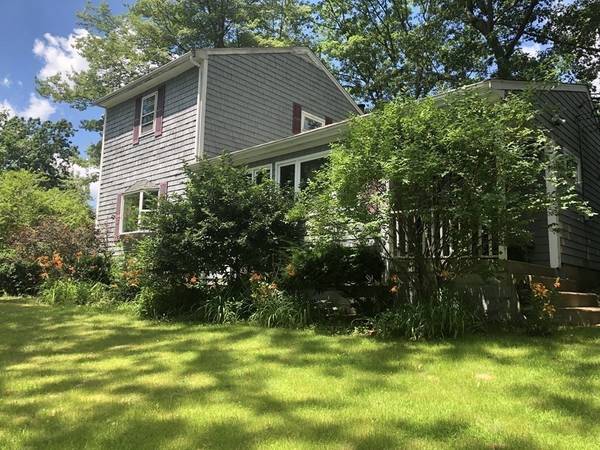 1 Nevada Ave, Freetown, MA 02702