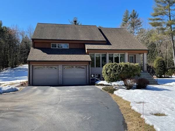 55 Sheffield Drive, Belchertown, MA 01007