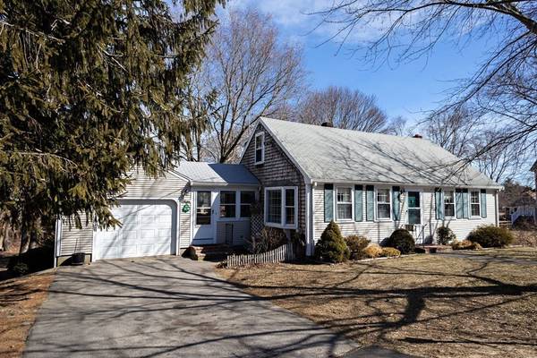 15 Elder Avenue, Kingston, MA 02364