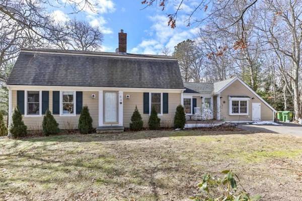 Sandwich, MA 02537,9 Fox Hill Ln