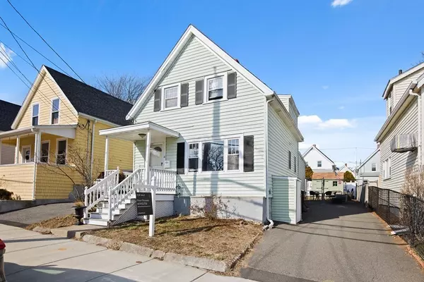 41 Arlington St, Everett, MA 02149