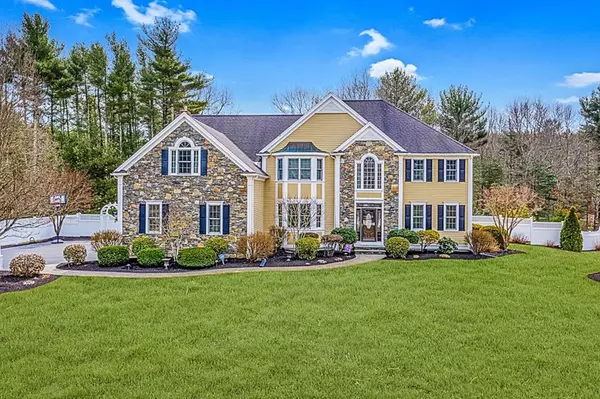 132 Country Club Way, Kingston, MA 02364