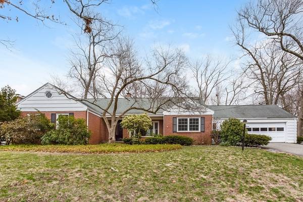 85 Lynnwood Drive, Longmeadow, MA 01106