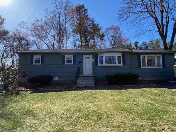 32 Stratton Dr., Hudson, MA 01749