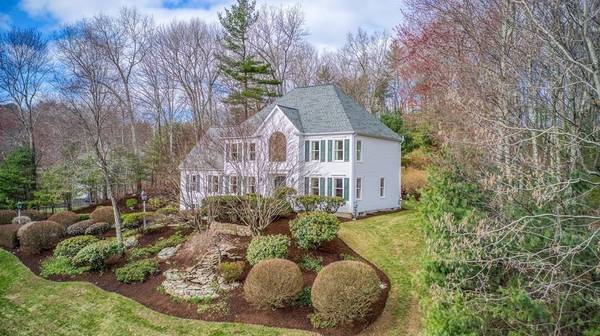 29 Wedgewood Dr, Hopkinton, MA 01748