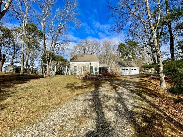 51 Holly Ave, Brewster, MA 02631