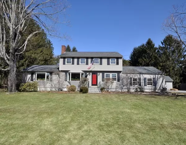 334 Powder Mill Rd, Concord, MA 01742