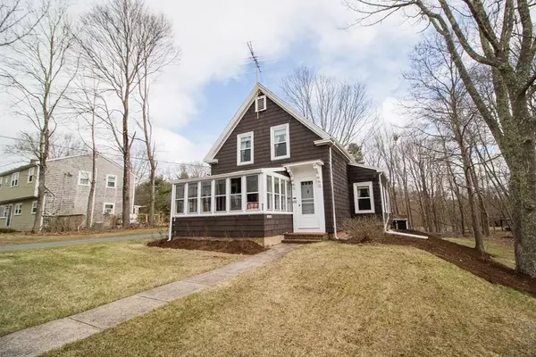 452 W Union St, East Bridgewater, MA 02333