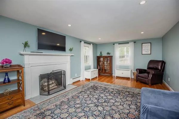 Billerica, MA 01821,11 Putney Circle