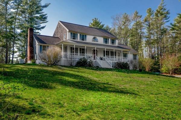 136 Paradise Lane, Rochester, MA 02770